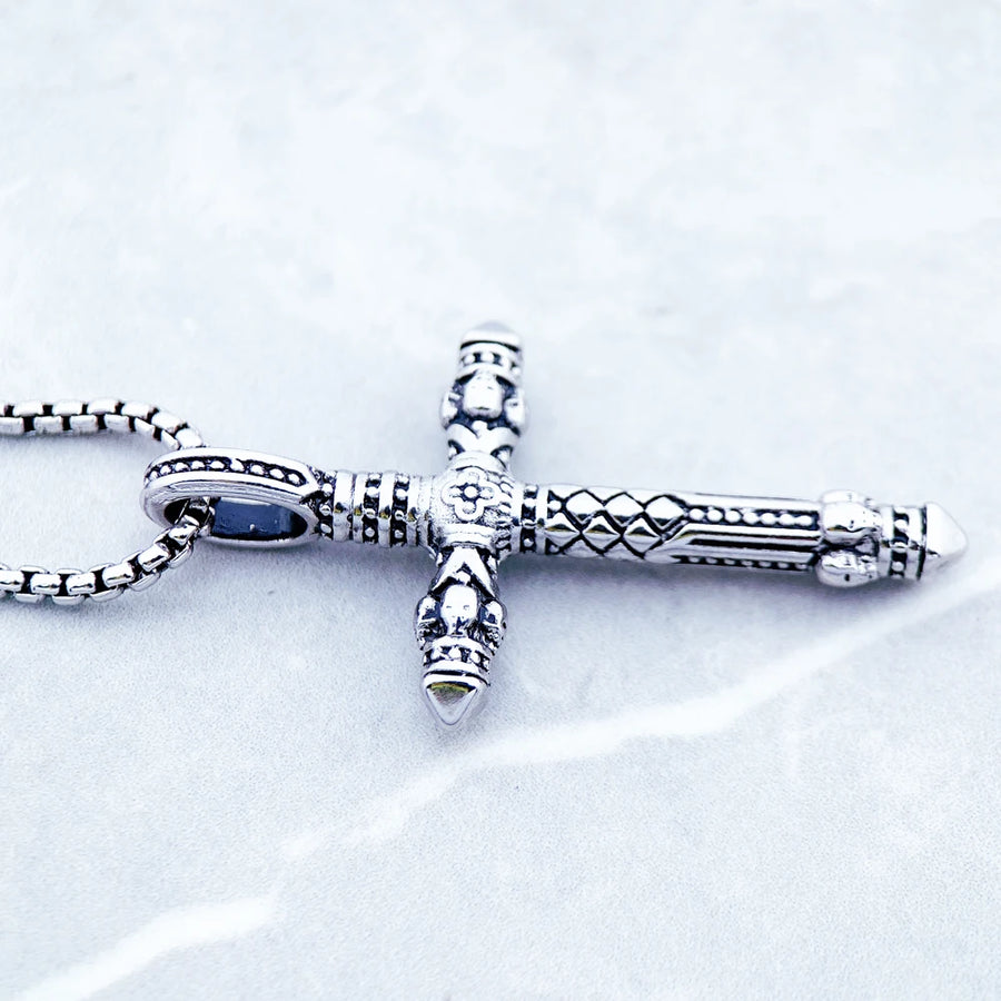 Silver Detailed Skull Cross Necklace - Small
