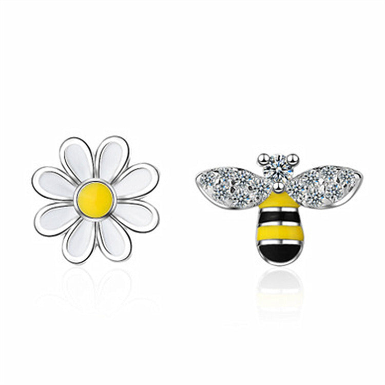 Sterling Silver Bumble Bee & Flower Stud Earrings