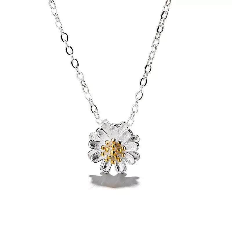 925 Sterling Silver Daisy Pendant Necklace