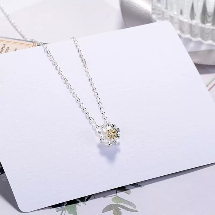 925 Sterling Silver Daisy Pendant Necklace