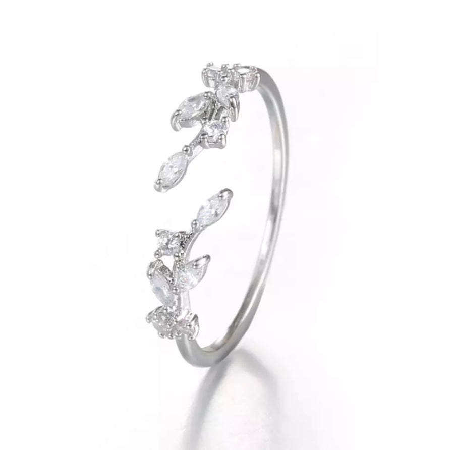 Crystal Vine Leaf Adjustable Ladies Ring