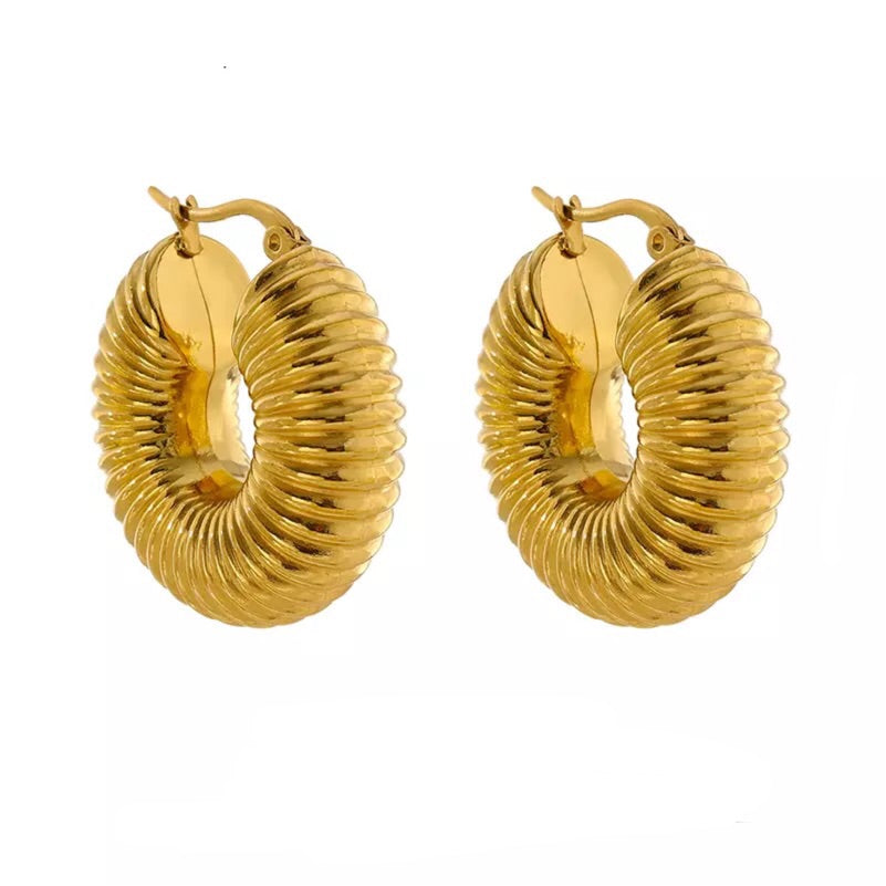 9ct Gold Filled Chunky Stripe Creole Huggie Hoop Earrings