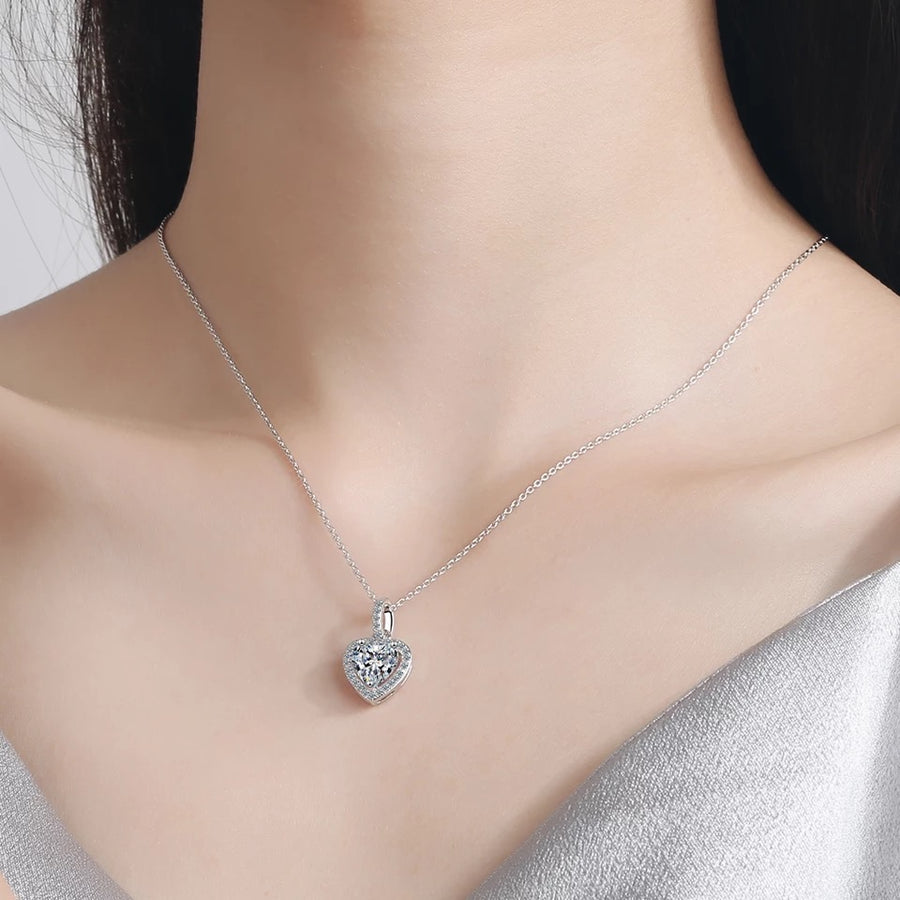 925 Sterling Silver Crystal Heart Pendant Necklace