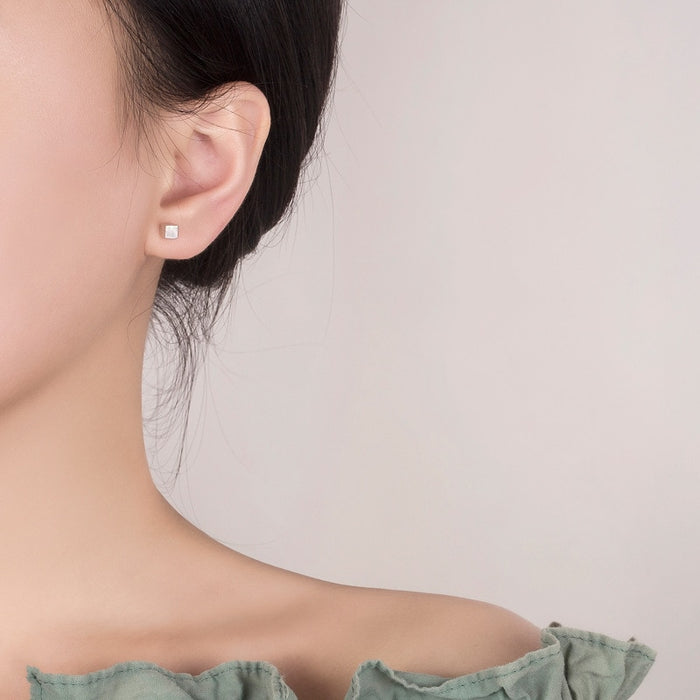 Women’s Sterling Silver Brushed Square Stud Earrings
