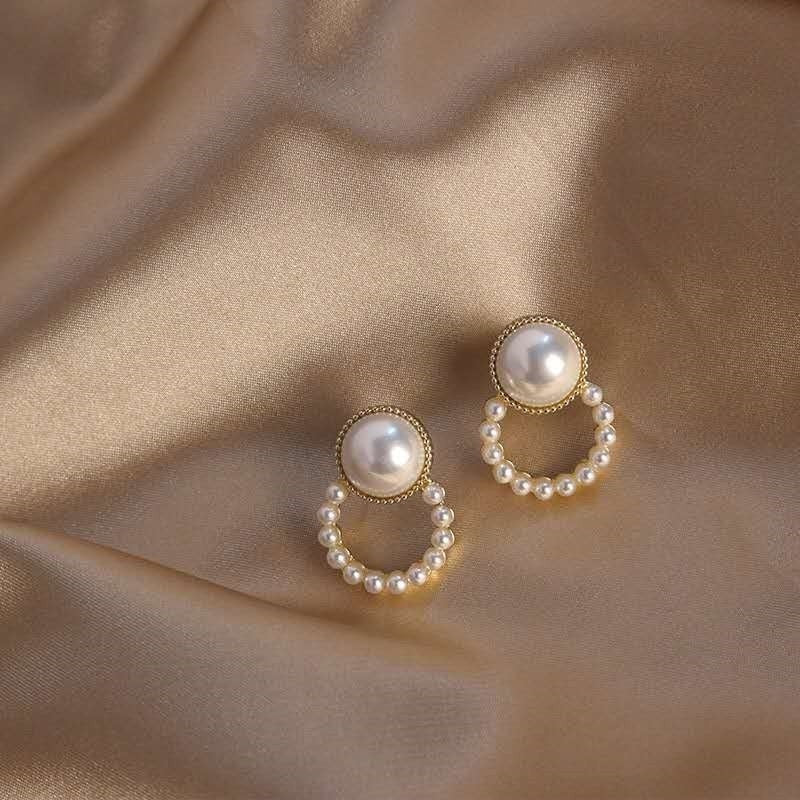 Women’s Pearl Stud Earring Collection