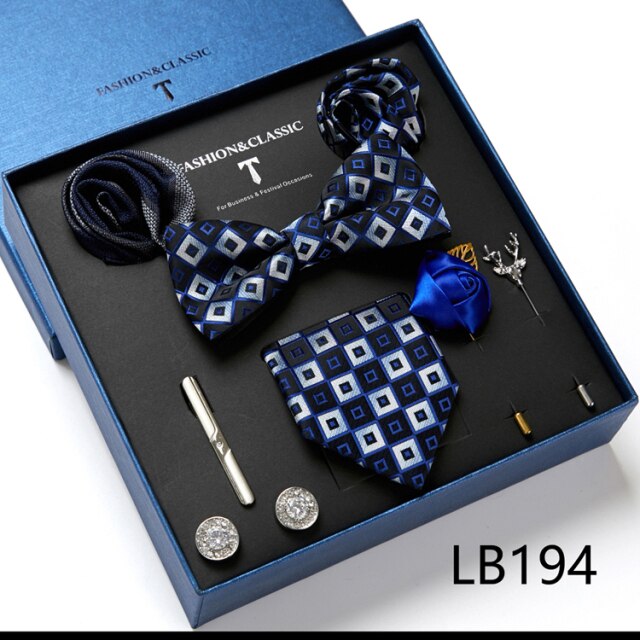 Men's Formal Wear Gift Set: Necktie, Bowtie, Tie Clip, Cufflinks & Hanky Set