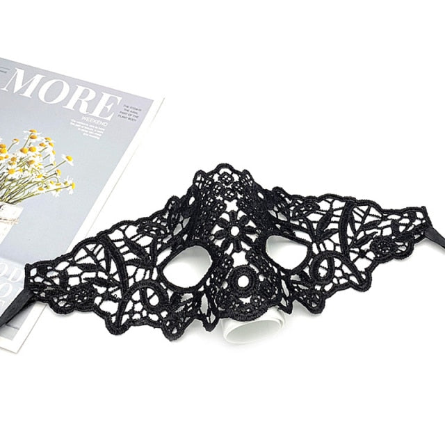 Lace Masquerade Burlesque Face Mask